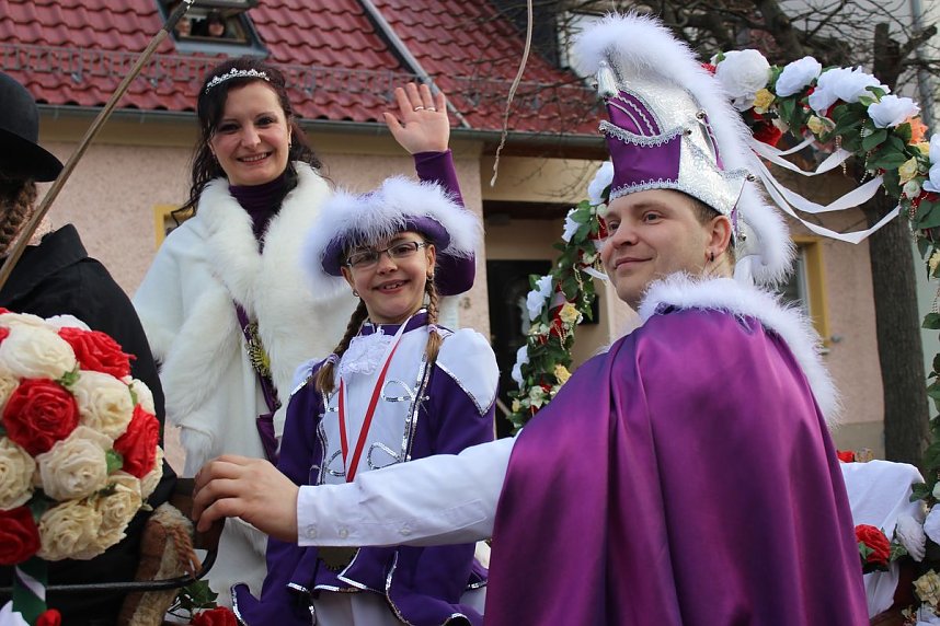Gut besuchter Rosensonntagsumzug