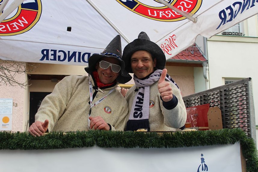 Gut besuchter Rosensonntagsumzug