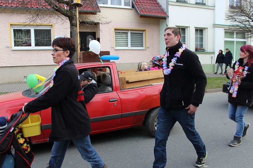 Gut besuchter Rosensonntagsumzug