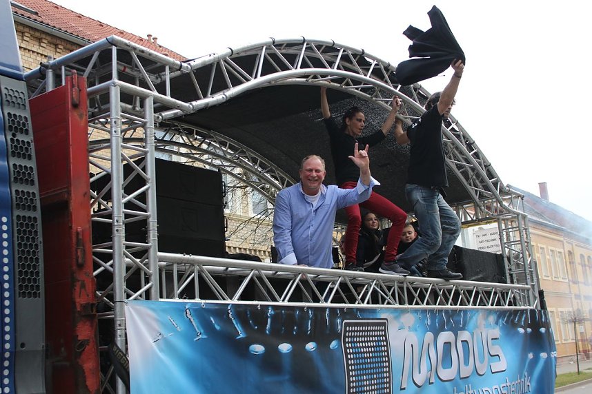 Gut besuchter Rosensonntagsumzug