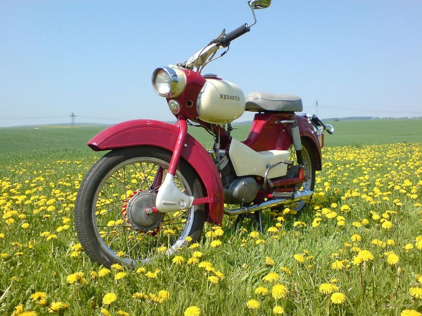 Alte Zweir&auml;der in neuem Glanz