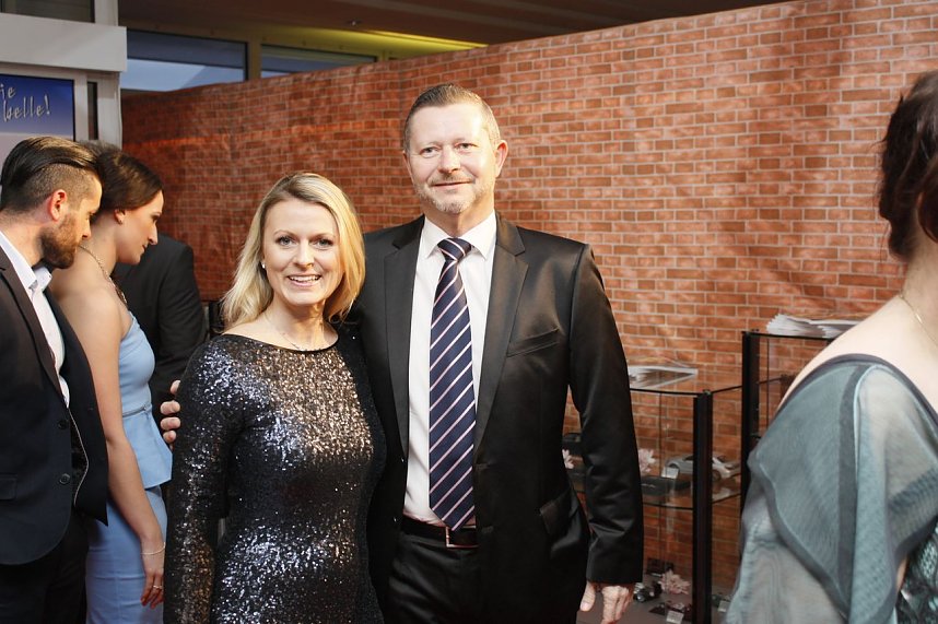 21. Fr&uuml;hlingsball im Autohaus Peter