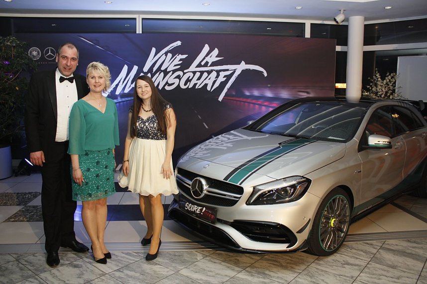 21. Fr&uuml;hlingsball im Autohaus Peter