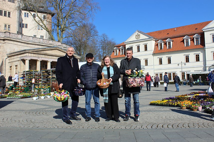 Parteiengr&uuml;&szlig;e zu Ostern
