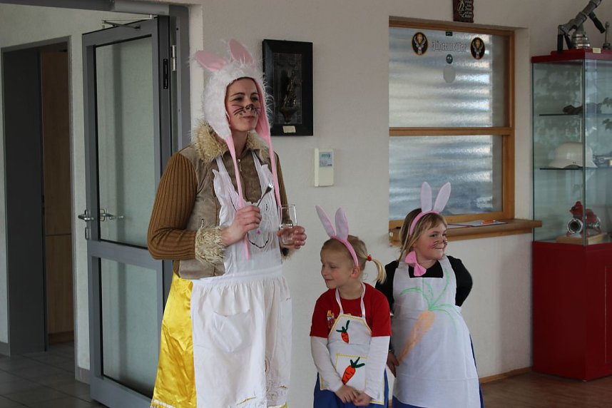 Osterhase bei FFW Sondershausen-Mitte