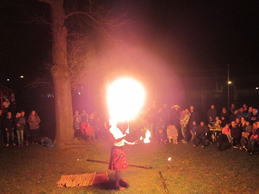 Osterfeuer am DOMIZIL