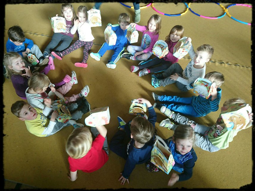 Der Osterhase war in der Turnhalle