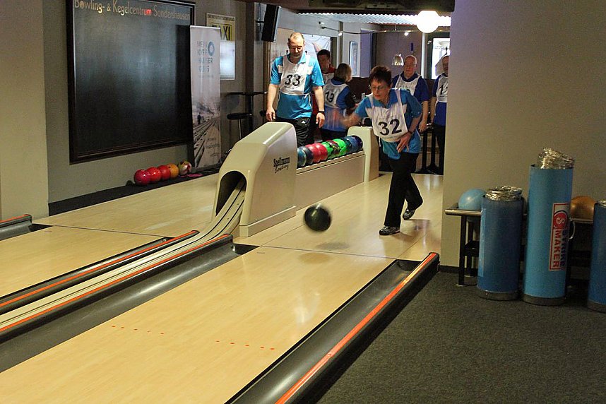 Meister im Bowling ermittelt