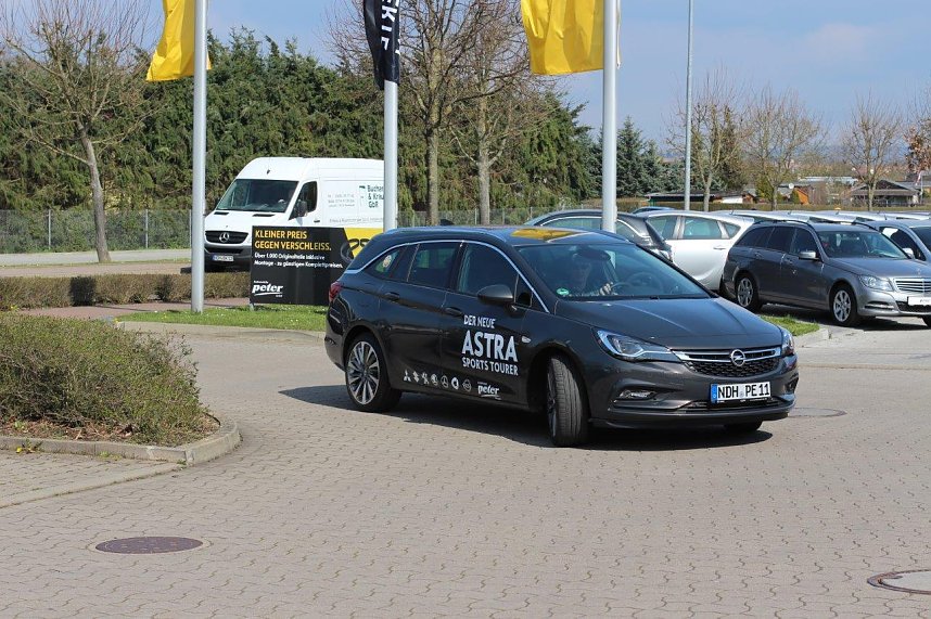 In einigen Autoh&auml;usern der Peter-Gruppe ging es heute um die Zukunft auf vier R&auml;dern