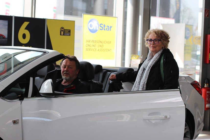 In einigen Autoh&auml;usern der Peter-Gruppe ging es heute um die Zukunft auf vier R&auml;dern