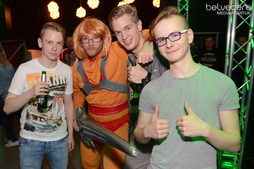 Party im Jugendclubhaus in Nordhausen - der Samstag