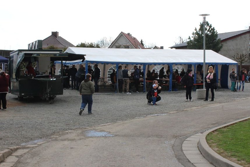 Ein gro&szlig;artiges Schulfest