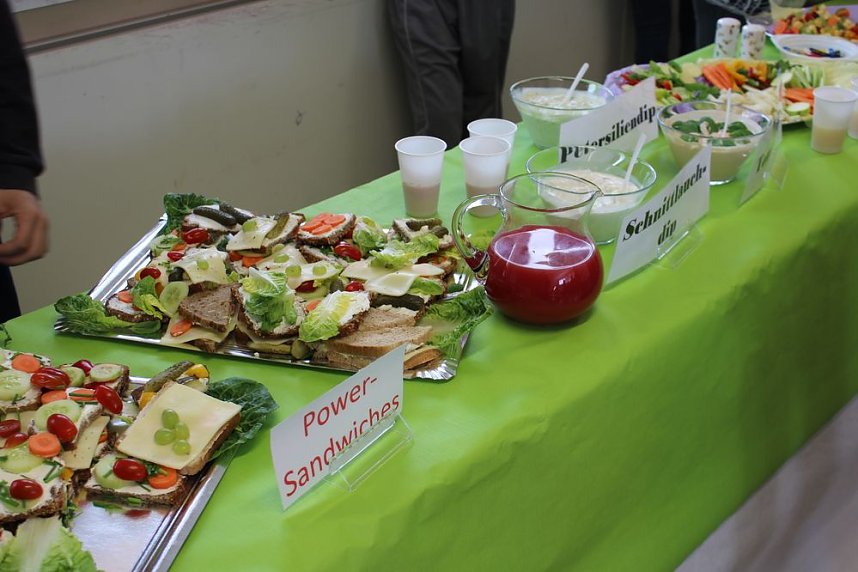 Ein gro&szlig;artiges Schulfest