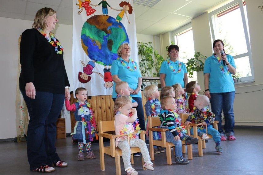 Kita Arche Noah Gro&szlig;furra feierte Oma & Opa Tag