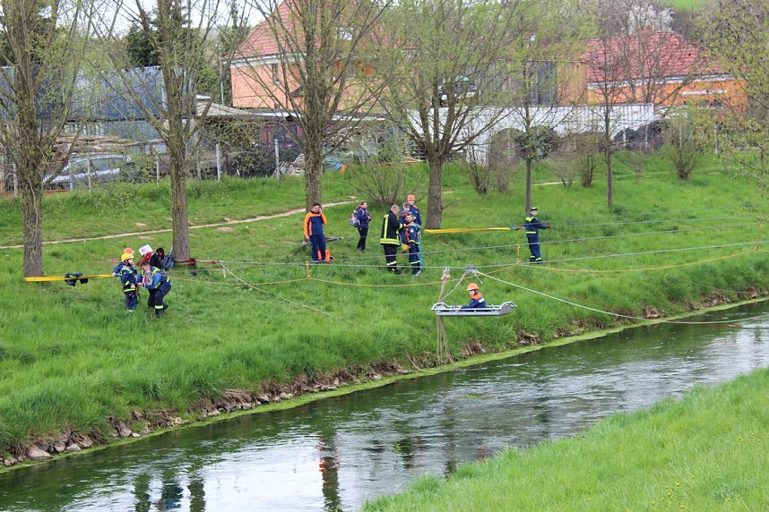 Neue Wipperbr&uuml;cke gebaut und mehr