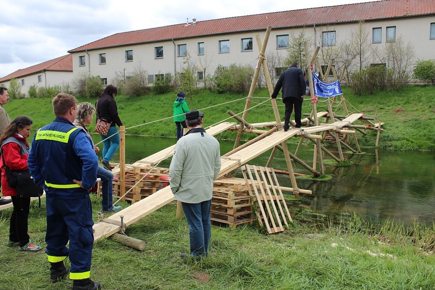 Neue Wipperbr&uuml;cke gebaut und mehr
