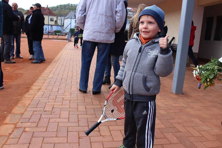 Tennis: Saisonstart beinahe in Wei&szlig;