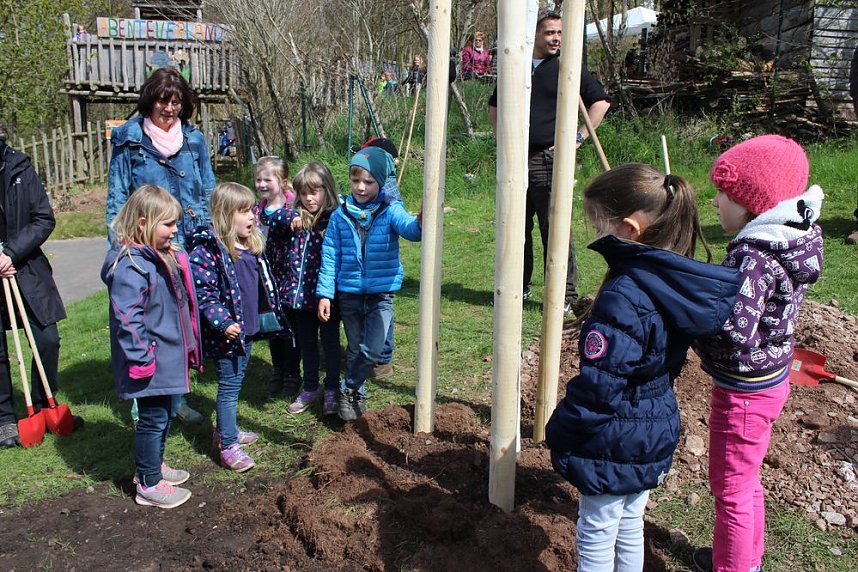 Wettergl&uuml;ck beim Baumfest