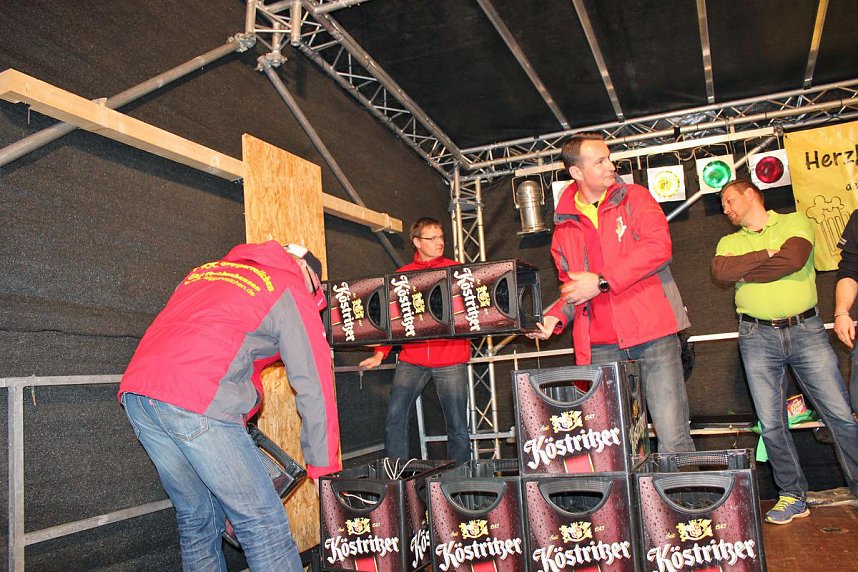 Maibaumk&ouml;nig im Stechen ermittelt