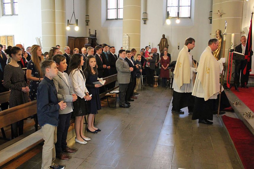 Weihbischof zur Firmung 2016 in Sondershausen