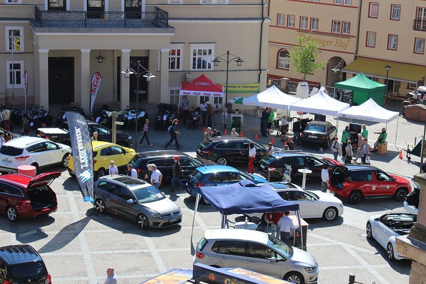 Autos &uuml;ber Autos und mehr