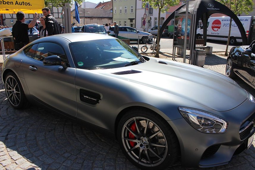 Autos &uuml;ber Autos und mehr