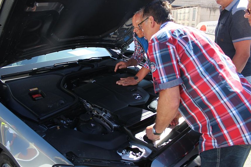 Autos &uuml;ber Autos und mehr