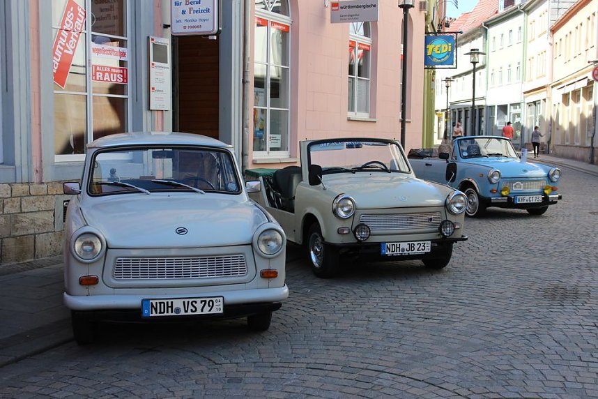 Autos &uuml;ber Autos und mehr