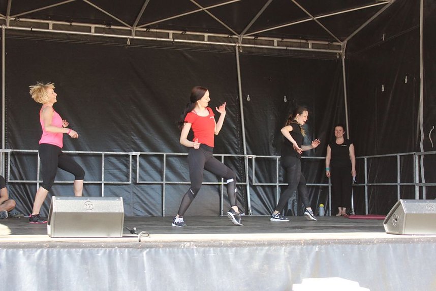 Autos &uuml;ber Autos und mehr