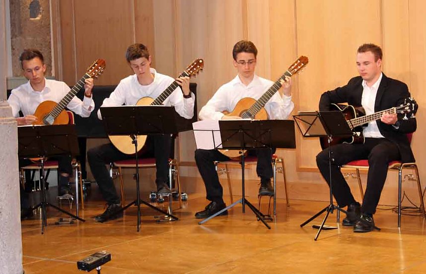 Gitarrenspiel vom Feinsten