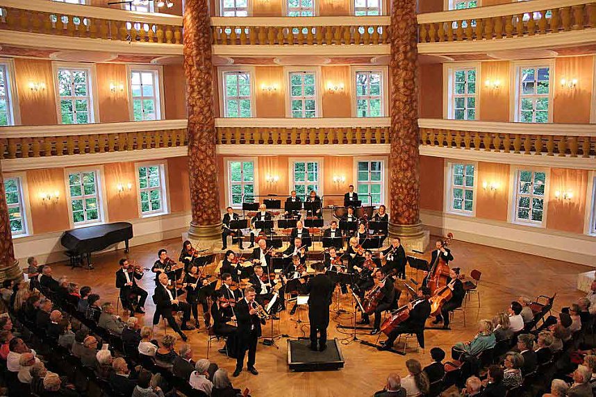 Mit beeindruckenden Trompeten-Solo