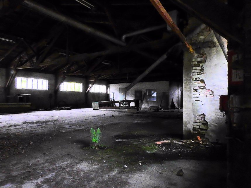 Unwirkliche Orte - Peter Blei war diesmal in einem nur scheinbar verlassenen Betrieb unterwegs