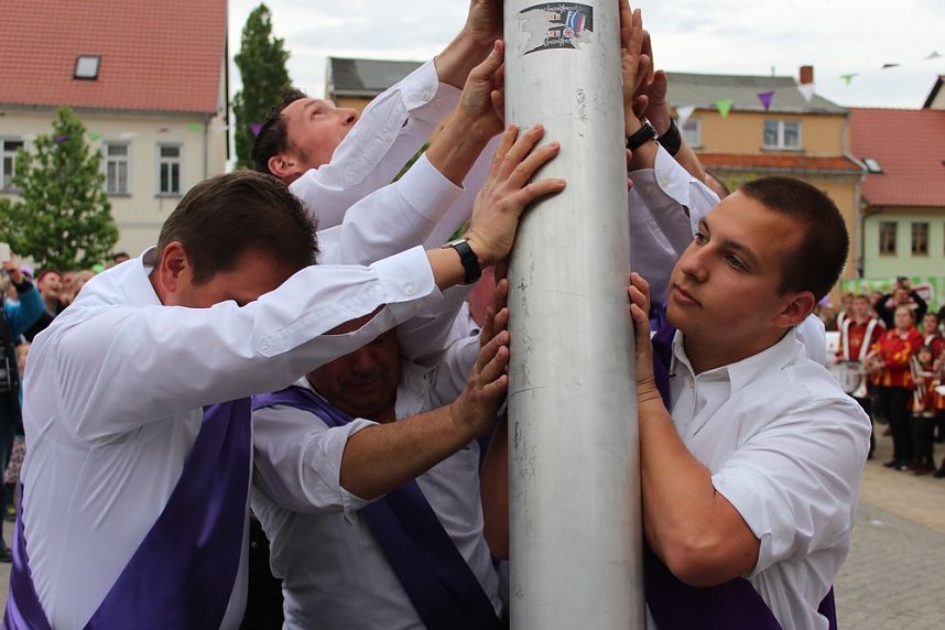 24. Fliederfest er&ouml;ffnet