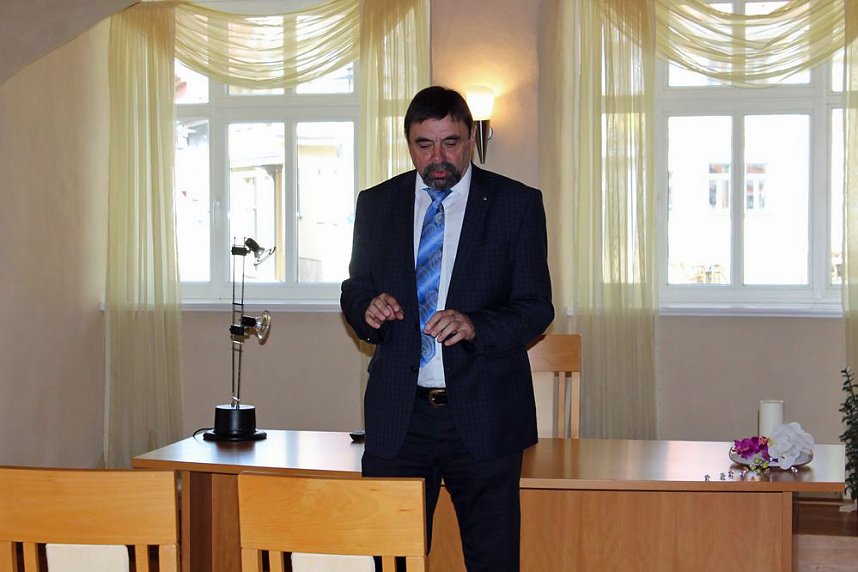 Interessante F&uuml;hrung durch das Rathaus Sondershausen