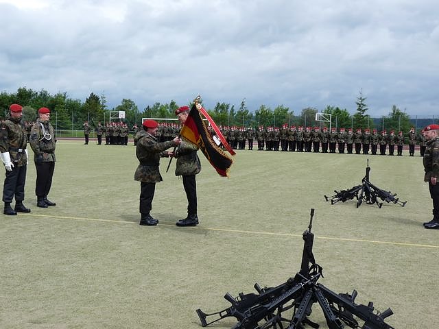 Kommandeurswechsel bei der Bundeswehr