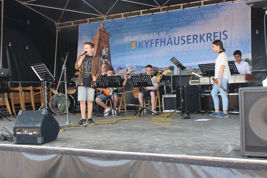 R&auml;der und Radfahrer ohne Ende