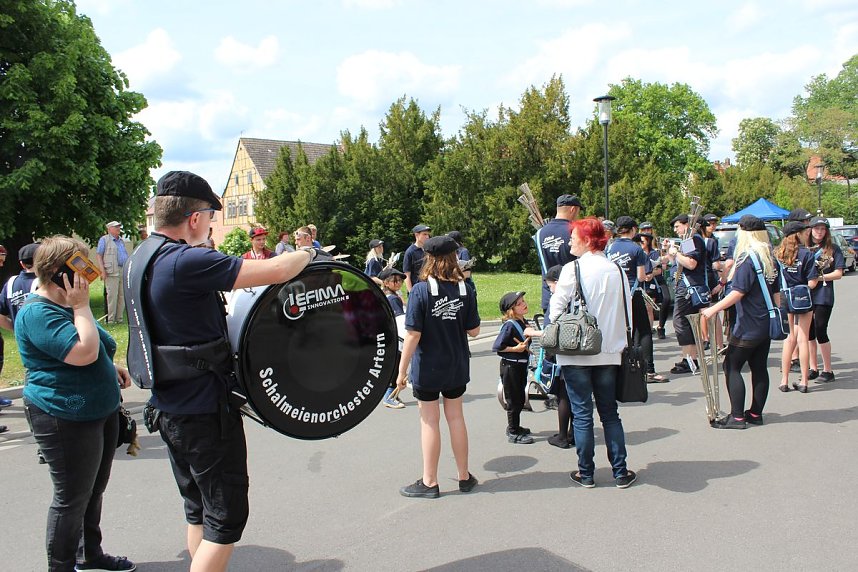 Fliederparade durch Bad Frankenhausen