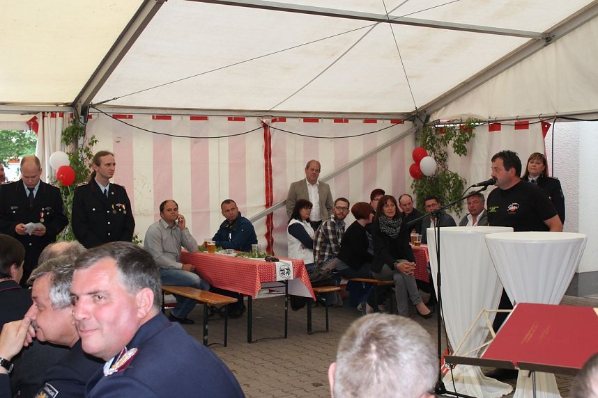 Ger&auml;tewagen f&uuml;r Clingen und mehr