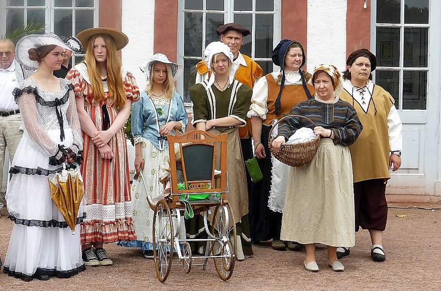 Beim Orangeriefest Bendeleben