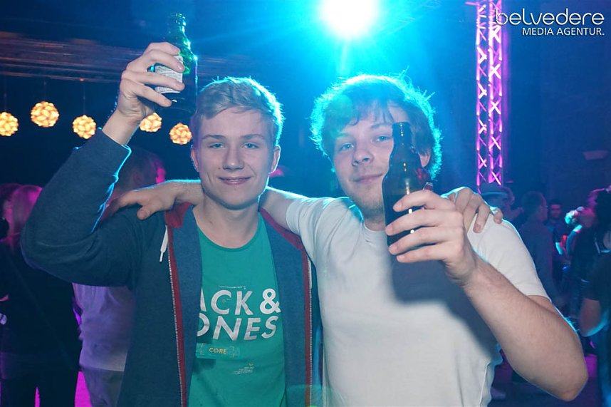 Party im Jugendclubhaus in Nordhausen - der Samstag