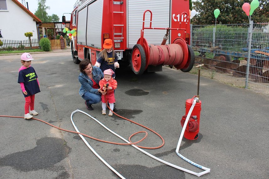 Hausbrand - Beifall geklatscht