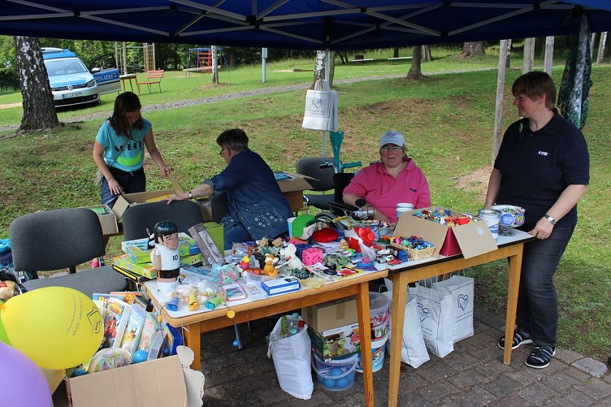 "Wir bauen Br&uuml;cken"