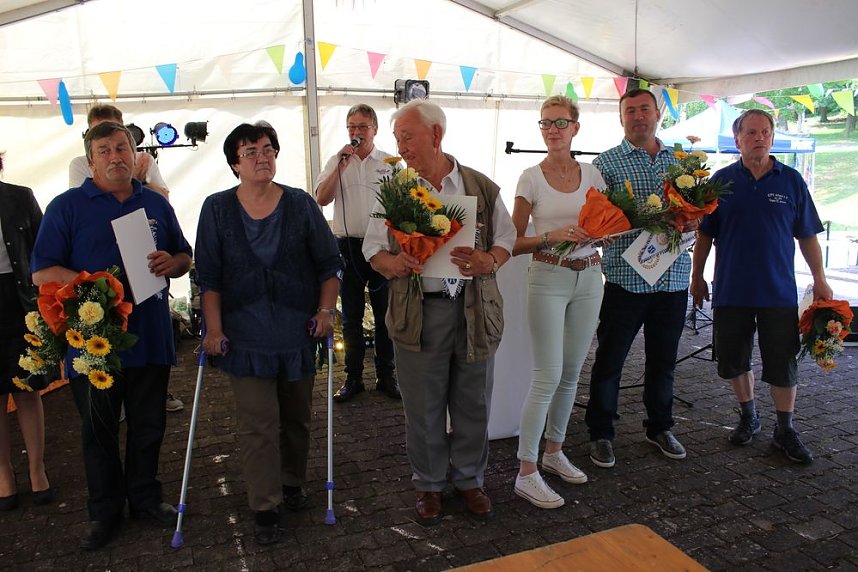 "Wir bauen Br&uuml;cken"