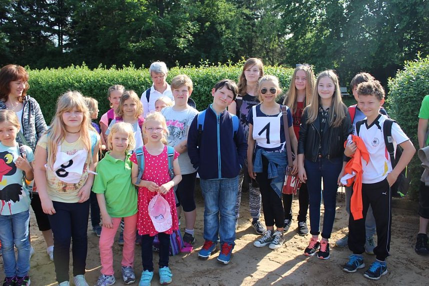 DRK-Jugend ma&szlig; sich im Wettkampf