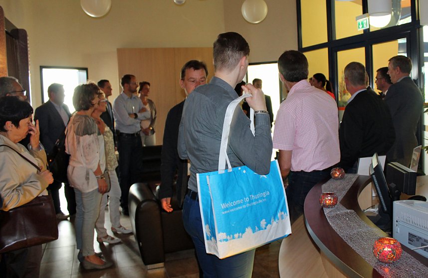 Mit Unternehmern gefr&uuml;hst&uuml;ckt