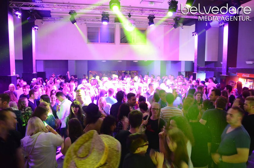 Party im Jugendclubhaus in Nordhausen - der Samstag