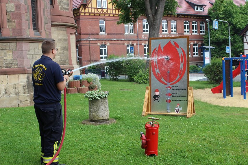 Mit der Feuerwehr zum Jubil&auml;um