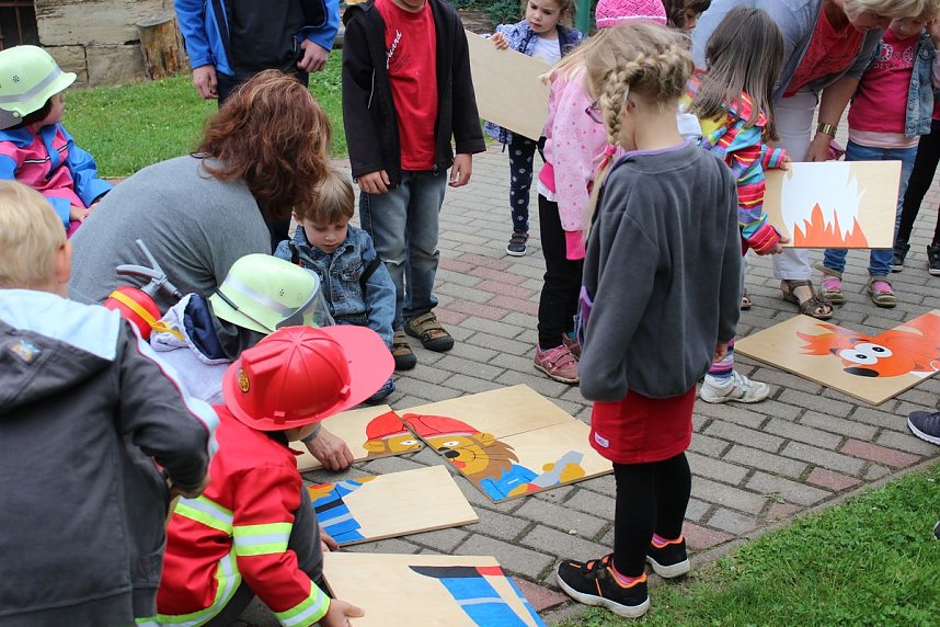 Mit der Feuerwehr zum Jubil&auml;um