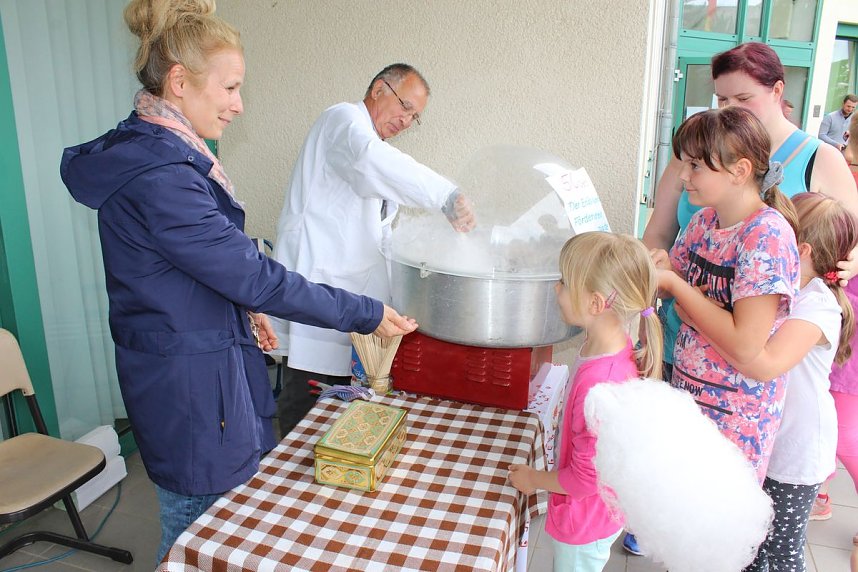 Schulen feierten gemeinsam