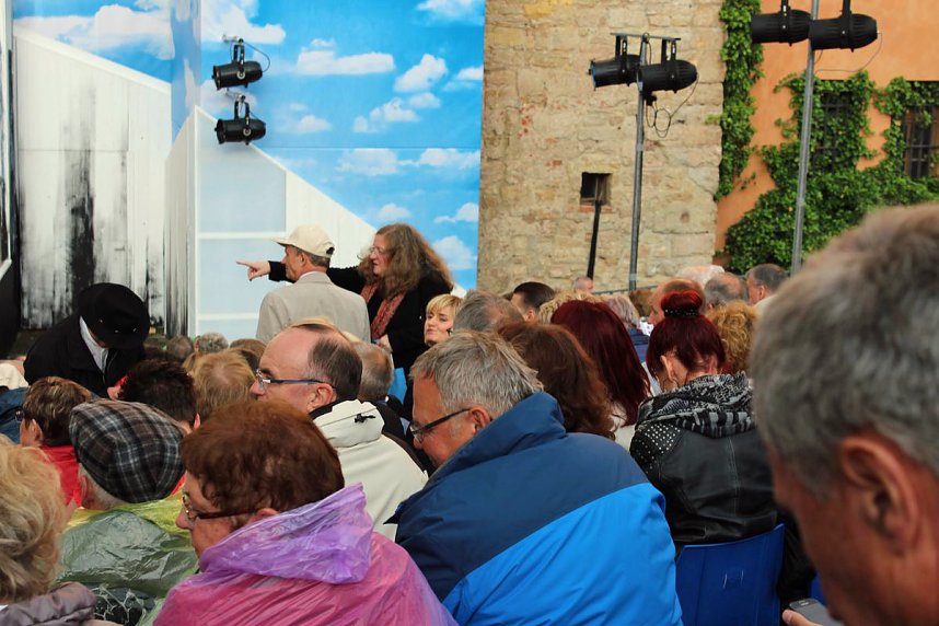 Nass vor der Premiere